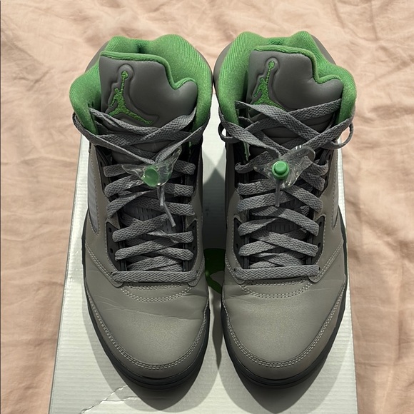 Air Jordan 5 Retro - Picture 2 of 6